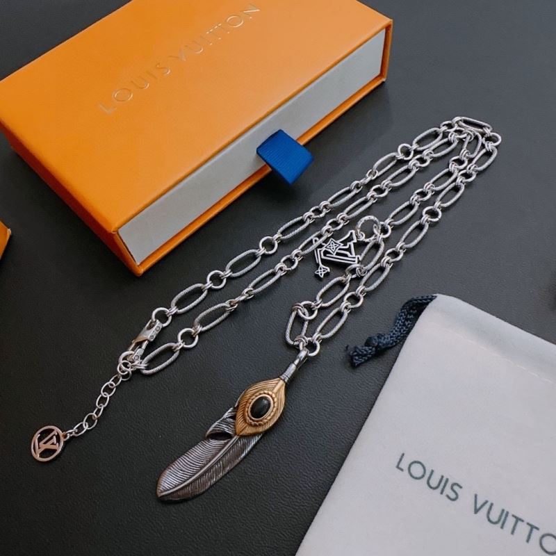 Louis Vuitton Necklaces - Click Image to Close